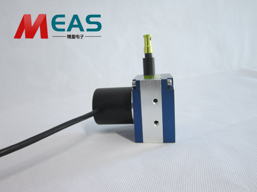 �����ȥ�˽�����λ�ƾ��a���ĳ���֪�R