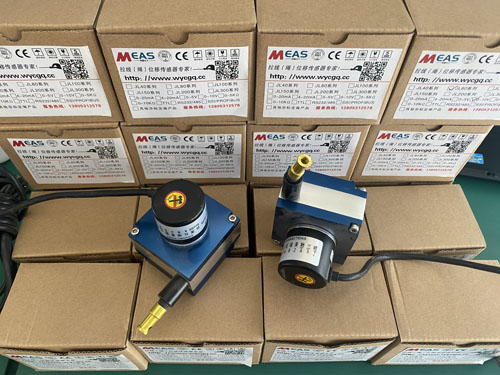 ���K�^��ֵ���a��ݔ����̖�c��C(j��)еλ�Ì���(y��ng)