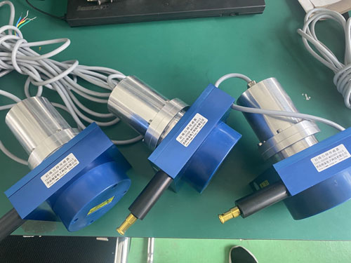 防水拉線位移編碼器信號輸出根據(jù)上位機(jī)軟件接收形式進(jìn)行確認(rèn)