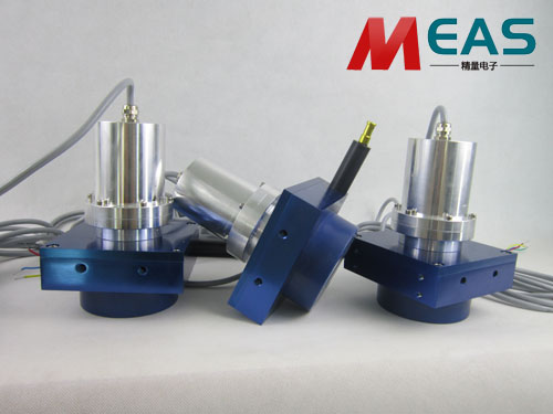 拉繩位移編碼器將設備的位移信息準確無誤地轉化為控制系統