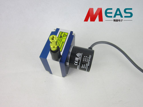 ����λ�ƾ��a����������Һ��ͬ�����ϵ�y�І���